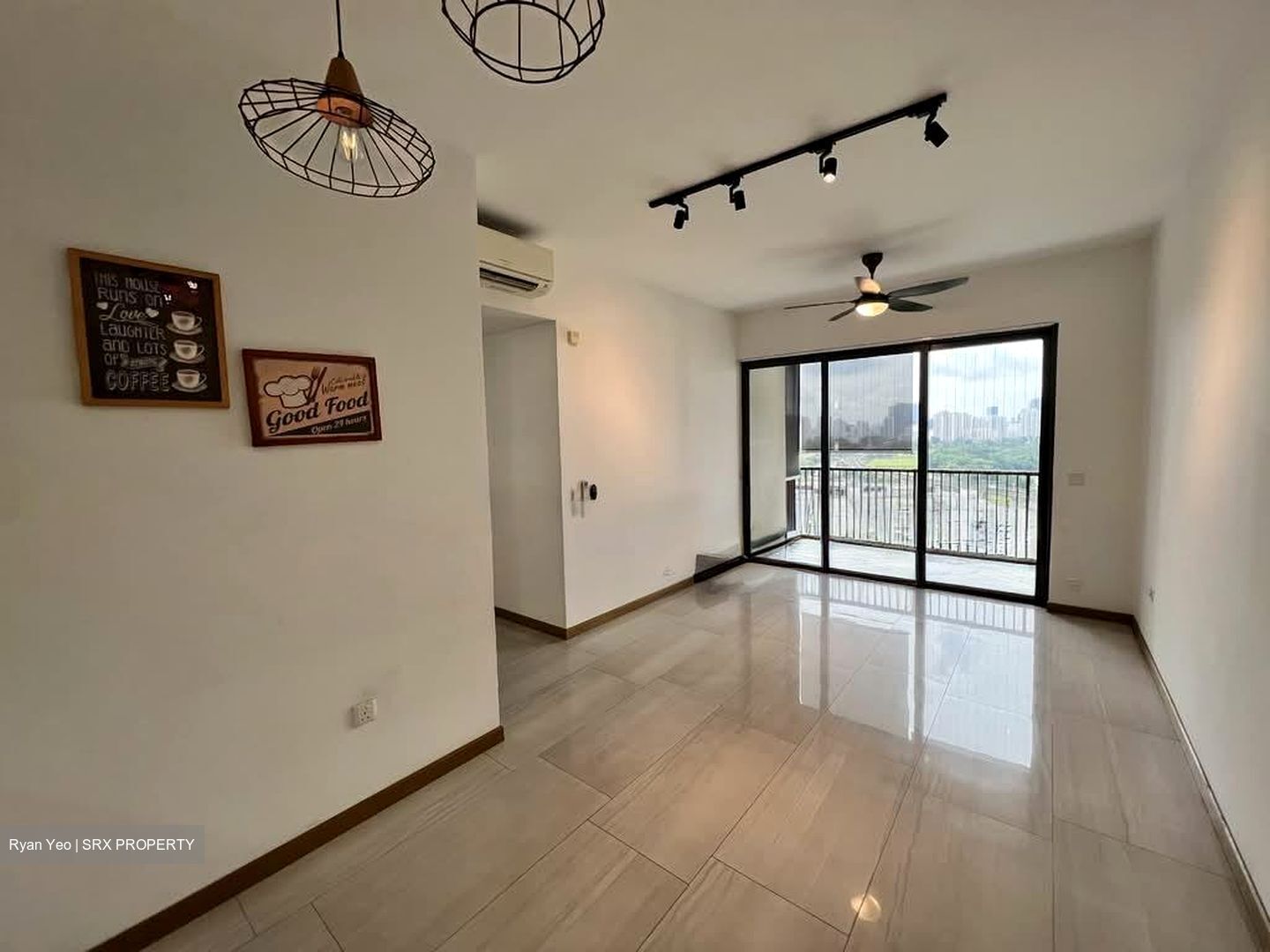 Lakeville (D22), Condominium #552143211